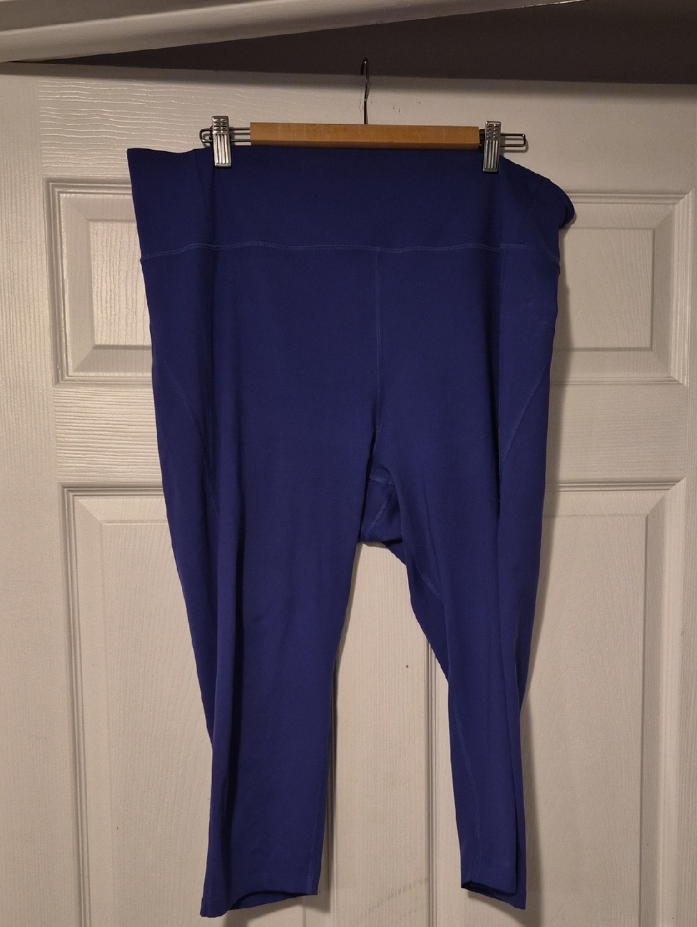 girlfriend collective Grape Purple Crop Leggings